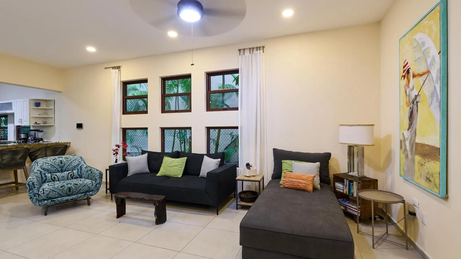 Spacious And Stylish Vacation Home For 8 With Private Pool And Large Terrace Playa del Carmen Holiday home