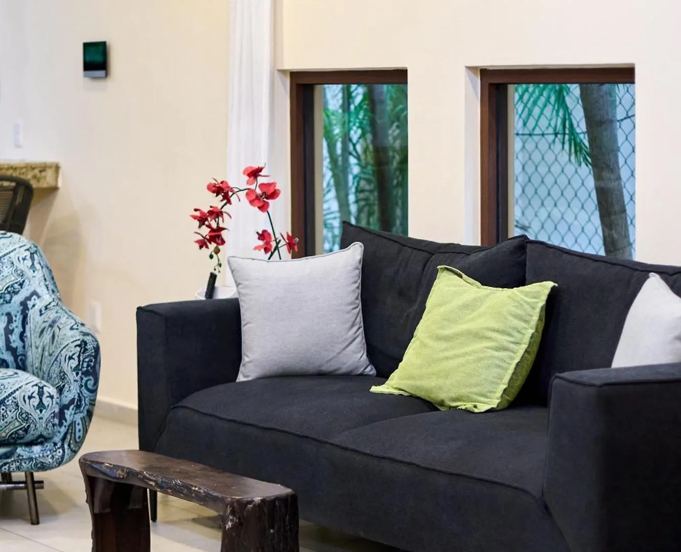 Spacious And Stylish Vacation Home For 8 With Private Pool And Large Terrace Playa del Carmen